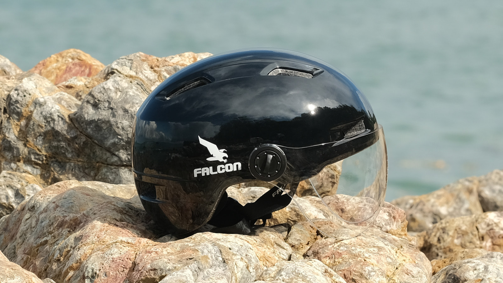 Vỏ nón bảo hiểm Falcon