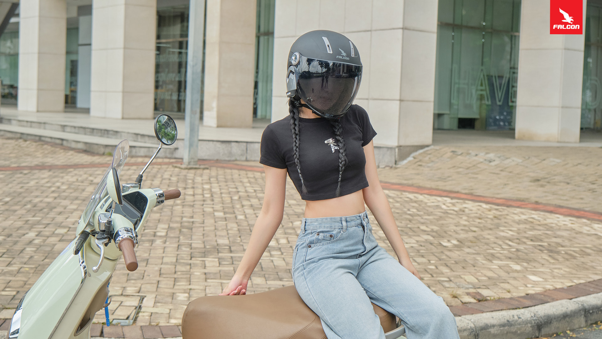 Tiêu chí chọn mũ bảo hiểm có kính